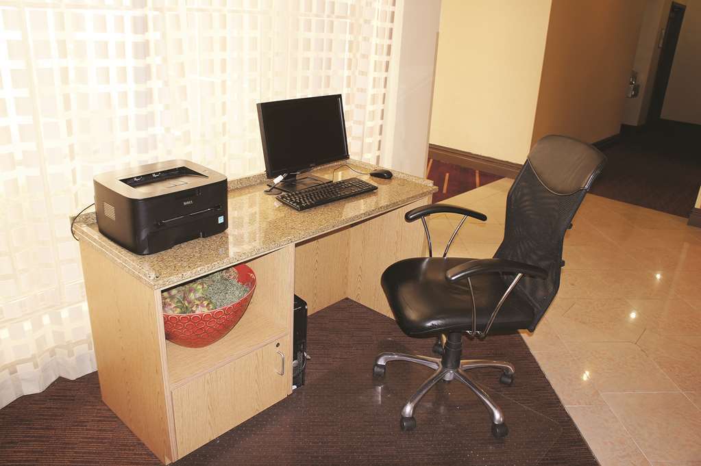 La Quinta By Wyndham Oklahoma Hotel 3*